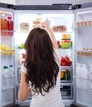 Одне-налаштування-–-і-продукти-зберігаються-довше:-скільки-градусів-має-бути-в-холодильнику Одне-налаштування-–-і-продукти-зберігаються-довше:-скільки-градусів-має-бути-в-холодильнику