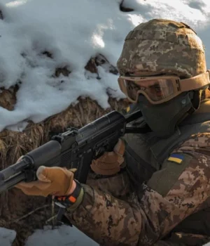 Кому-присвоюватимуть-звання-швидше-та-як-працюватиме-контракт-60+-–-Міноборони-уточнило-правила