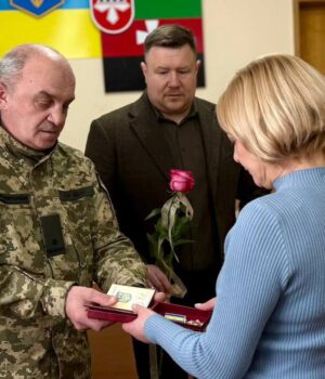 Чотирьом-Героям-із-Нововолинської-громади-посмертно-присвоєно-державні-нагороди
