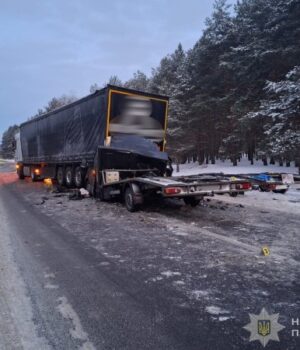 В-аварії-на-Волині-загинув-40-річний-водій-автівки
