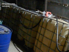 Волинянину повідомили про підозру у торгівлі контрафактним пальним Волинянину-повідомили-про-підозру-у-торгівлі-контрафактним-пальним