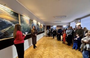 У Нововолинську презентували нову виставку картин Ольги Русинчук У-Нововолинську-презентували-нову-виставку-картин-Ольги-Русинчук