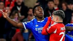 Як матч “Бенфіка” – “Реал” зупиняли через расизм. Гучний скандал у Лізі чемпіонів Як-матч-“Бенфіка”-–-“Реал”-зупиняли-через-расизм.-Гучний-скандал-у-Лізі-чемпіонів