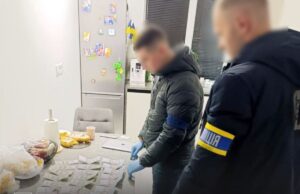 Двоє посадовців ТЦК на Волині коригували дані в системі «Оберіг» за гроші Двоє-посадовців-ТЦК-на-Волині-коригували-дані-в-системі-«Оберіг»-за-гроші