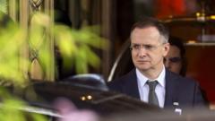 Після завершення переговорів в Женеві Мединський довго розмовляв з Умєровим і Арахамією. Про що йшлося Після-завершення-переговорів-в-Женеві-Мединський-довго-розмовляв-з-Умєровим-і-Арахамією.-Про-що-йшлося