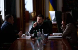 Зеленський провів нараду із Свириденко та Кубраковим щодо оперативної роботи в умовах енергокризи: деталі Зеленський-провів-нараду-із-Свириденко-та-Кубраковим-щодо-оперативної-роботи-в-умовах-енергокризи:-деталі