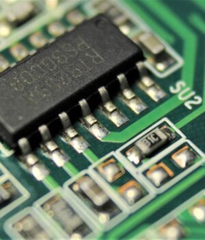 Постачальники-смерті:-виявлено-160-компаній,-що-закупають-західні-військові-компоненти-для-РФ