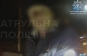 На Волині п’яний водій вчинив ДТП і втік. ВІДЕО На-Волині-п’яний-водій-вчинив-ДТП-і-втік.-ВІДЕО