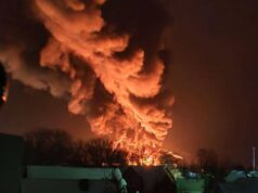 Вибухи у Псковській області: у Великих Луках уражено нафтобазу поблизу стратегічної залізниці (фото) Вибухи-у-Псковській-області:-у-Великих-Луках-уражено-нафтобазу-поблизу-стратегічної-залізниці-(фото)