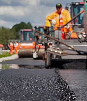 Коли-в-Україні-почнуть-ремонт-доріг