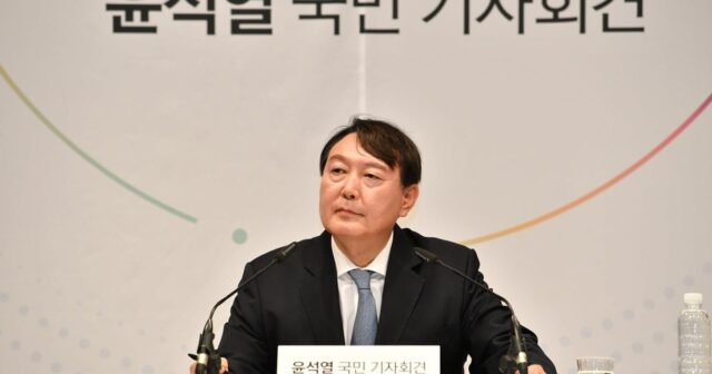 Експрезидента Південної Кореї засудили до пожиттєвого увʼязнення за спробу ввести воєнний стан Експрезидента-Південної-Кореї-засудили-до-пожиттєвого-увʼязнення-за-спробу-ввести-воєнний-стан