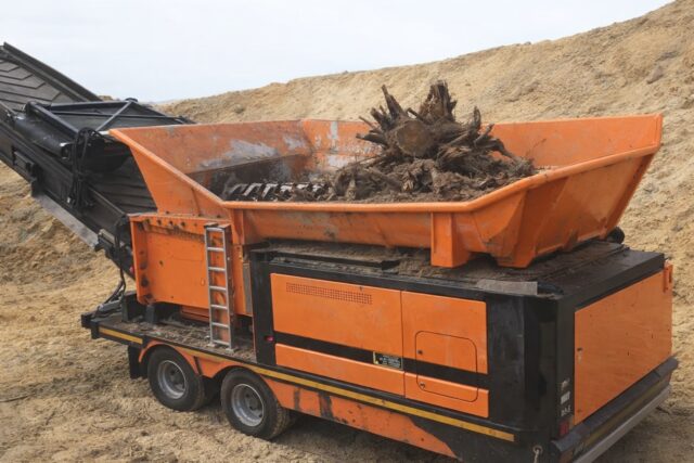 Луцьке комунальне підприємство взяло у кредит подрібнювач за понад 26 мільйонів гривень Луцьке-комунальне-підприємство-взяло-у-кредит-подрібнювач-за-понад-26-мільйонів-гривень