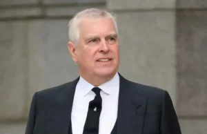 Колишнього принца Ендрю заарештували після заяви поліції про скаргу, пов'язану зі справою Епштейна Колишнього-принца-Ендрю-заарештували-після-заяви-поліції-про-скаргу,-пов'язану-зі-справою-Епштейна