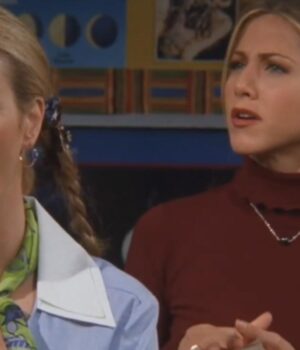 Еністон-підколола-новий-“Буремний-перевал”-культовою-сценою-з-“Друзів”