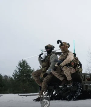 На-фронті-відбулося-98-бойових-зіткнень:-ворог-атакує-на-Покровському-та-Гуляйпільському-напрямках