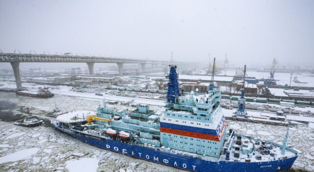 Серйозні проблеми Росії в Балтійському морі через обмороження портів Problemy Rosji na Bałtyku, wycofują jednostki z Arktyki. “Jest największe od 15 lat”