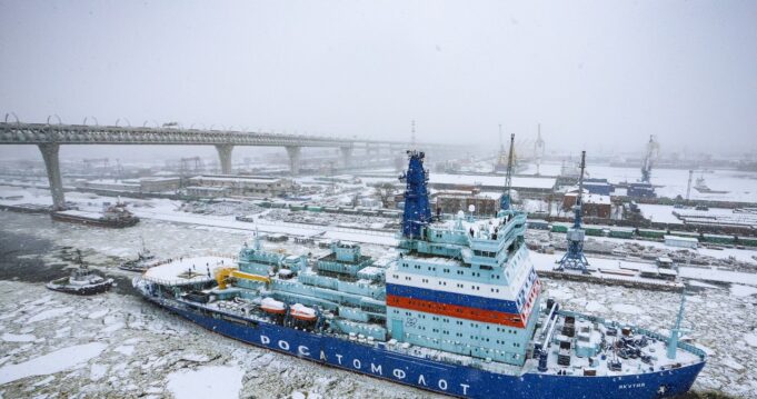 Серйозні проблеми Росії в Балтійському морі через обмороження портів Problemy Rosji na Bałtyku, wycofują jednostki z Arktyki. “Jest największe od 15 lat”