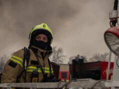 Російські війська атакували Запоріжжя: пошкоджено інфраструктуру Запоріжжя в диму після удару росіян по інфраструктурі