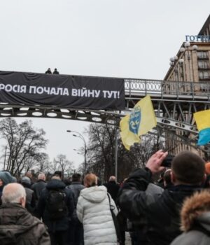 Від-Євромайдану-до-розстрілу-Небесної-сотні.-Революції-гідності-через-об’єктиви-камер-стрімерів-Радіо-Свобода