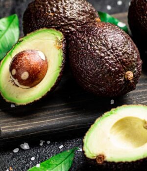 Як-найкраще-зберігати-авокадо:-експерти-назвали-помилку-№1,-якої-припускаються-майже-всі Як-найкраще-зберігати-авокадо:-експерти-назвали-помилку-№1,-якої-припускаються-майже-всі