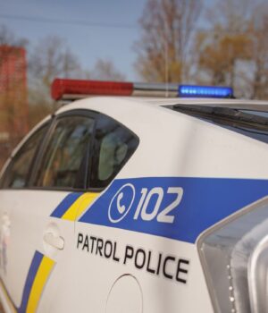 avto_gettyimages_2187432697_69db06f9e27edfa246a2ee0274645a63_1300x820.jpg Іноземний доброволець помер у військовій частині Києва: що відомо