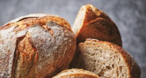 Чим корисний і для кого шкідливий хліб на заквасці: експерти назвали його переваги й недоліки Чим-корисний-і-для-кого-шкідливий-хліб-на-заквасці:-експерти-назвали-його-переваги-й-недоліки