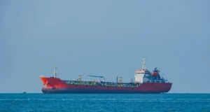 російський танкер прямує до Куби в обхід санкцій США на тлі енергетичного колапсу на острові російський-танкер-прямує-до-Куби-в-обхід-санкцій-США-на-тлі-енергетичного-колапсу-на-острові