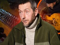 Тарас Козуб: Ветеран, музикант і майстер старосвітських інструментів Біг-за-«Бредлі»-Втратив-руку,-але-вижив-Знову-грає-на-лірі.-Як?-Історія-Тарася-Козуба