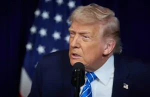 Трамп підвищив мита у США до 15% для всіх країн Трамп-підвищив-мита-у-США-до-15%-для-всіх-країн