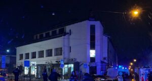 У центрі Львова пролунали потужні вибухи, є загиблі та постраждалі поліцейські У-центрі-Львова-пролунали-потужні-вибухи,-є-загиблі-та-постраждалі-поліцейські