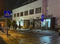 Мер Львова Садовий назвав вибухи у центрі міста терактом та повідомив про госпіталізацію 14 постраждалих Мер-Львова-Садовий-назвав-вибухи-у-центрі-міста-терактом-та-повідомив-про-госпіталізацію-14-постраждалих