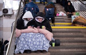 Російські атаки на Україну: Київ, Кропивницький та Миколаїв під вогнем Під ударом Київ, Кропивницькій і не тільки: все про нічну атаку РФ по Україні дронами...