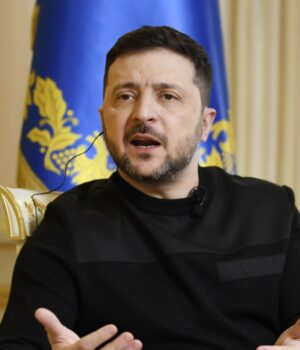 Zełenski nie wytrzymał podczas wywiadu. Użył wulgaryzmu, zwracając się do Rosjan