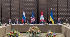 Роман Безсмертний про переговори в Женеві: реалії та виклики «Нагадує-Мінськ-3».-Роман-Безсмертний-про-мирні-переговори,-вибори-та-роль-Буданова