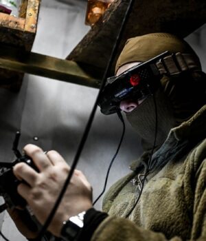 “Дорівнює знищенню”: Сили оборони показали розгром складу окупантів на Курщині