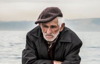 Про що найбльше шкодують 90-річні люди: психолог назвав найпоширеніші відповіді Про-що-найбльше-шкодують-90-річні-люди:-психолог-назвав-найпоширеніші-відповіді