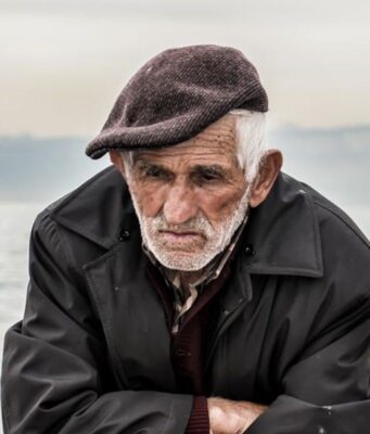 Про що найбльше шкодують 90-річні люди: психолог назвав найпоширеніші відповіді Про-що-найбльше-шкодують-90-річні-люди:-психолог-назвав-найпоширеніші-відповіді