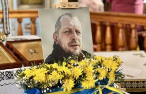 Прощання з Захисником України Артемом Габером у Нововолинську Нововолинська-громада-попрощалася-з-Героєм-Артемом-Габером