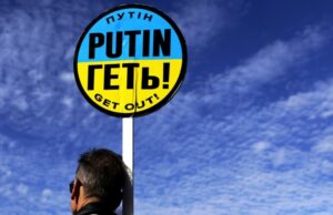 ЄС формулює вимоги до Росії та підтримує Україну на шляху до членства Радіо-Свобода-weekly:-В-ЄС-хочуть,-щоб-Росія-вивела-війська-з-усіх-країн-сусідів-і-сплатила.