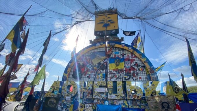 Краматорськ і Слов’янськ: Витривалість міст на Донеччині під час війни Краматорськ-і-Слов’янськ:-4-роки-великої-війни.-В-очікуванні-головної-битви-за-Донеччину