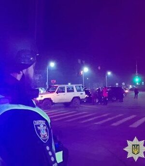 У Миколаєві-стався-вибух-на АЗС:-поранено-сімох-поліцейських