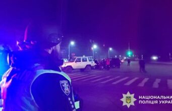 У Миколаєві стався вибух на АЗС: поранено сімох поліцейських У Миколаєві-стався-вибух-на АЗС:-поранено-сімох-поліцейських