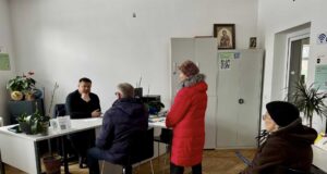 Міський голова Нововолинська провів виїзний прийом громадян у Благодатному та Грядах Міський-голова-провів-прийом-громадян-у-старостинських-округах