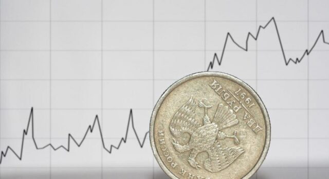 Економіка РФ «пожирає власні м’язи» заради виживання: фінансова криза можлива вже до літа Економіка-РФ-«пожирає-власні-м’язи»-заради-виживання:-фінансова-криза-можлива-вже-до-літа