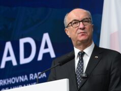 Володимир Чарзастий виступить перед Верховною Радою України на четверту річницю вторгнення Росії Historyczne wystąpienie Czarzastego. Stanie przed Radą Najwyższą. “Dyplomatyczny sukces”