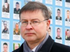 Угорщина блокує санкції та кредит для України напередодні річниці вторгнення Росії Євросоюз-знайде-до-квітня-гроші-для-України,-попри-вето-Орбана?-Інтерв’ю-із-єврокомісаром-з-питань.