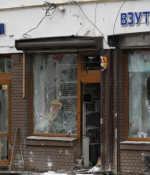 «Це-інший-рівень-фронту-–-фронт-терору»:-хто-і-навіщо-атакує-поліцію-в-тилу?