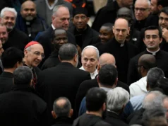 Папа Римський заборонив священникам використовувати штучний інтелект для проповідей Папа-Римський-заборонив-священникам-використовувати-штучний-інтелект-для-підготовки-проповідей