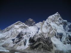 Чому на вершині Евересту знаходять морські скам’янілості: відповідь на подив проста Чому-на-вершині-Евересту-знаходять-морські-скам’янілості:-відповідь-на-подив-проста