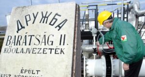 Угорщина та Словаччина звинувачують Україну у зупинці постачання російської нафти через трубопровід “Дружба” Заклята-«Дружба»:-що-відбувається-з-нафтопроводом,-який-подає-російську-нафту-Європі?